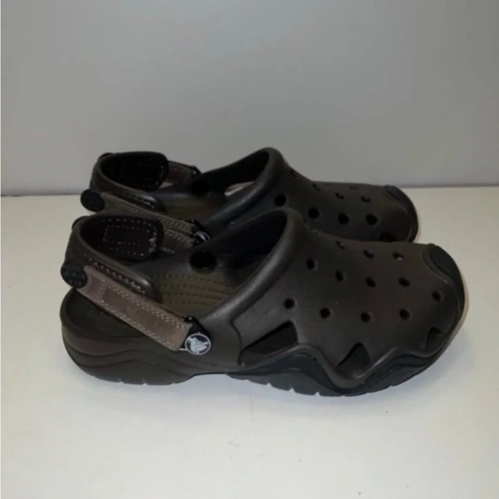 Brown Slip-On Clogs